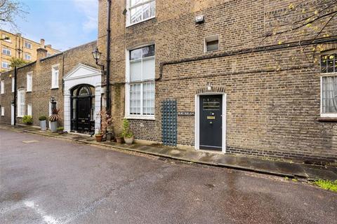 Sydney Close, London SW3 1 bed flat for sale