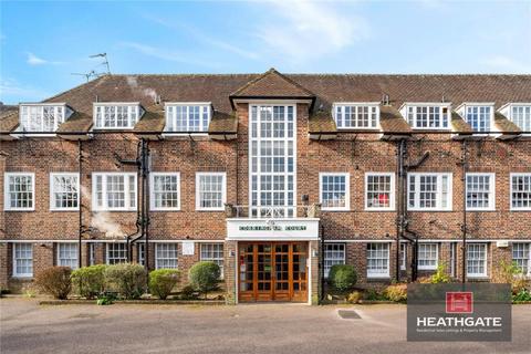 Corringham Court Corringham Road... 3 bed flat for sale