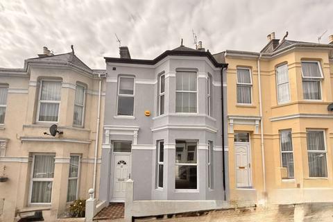 Durham Avenue, CHAIN FREE Period... 2 bed terraced house for sale