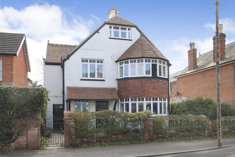 Western Road, Lymington, Hampshire, SO41 4 bed detached house for sale