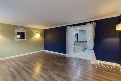 Stokefelde, Basildon, SS13 2 bed terraced house for sale