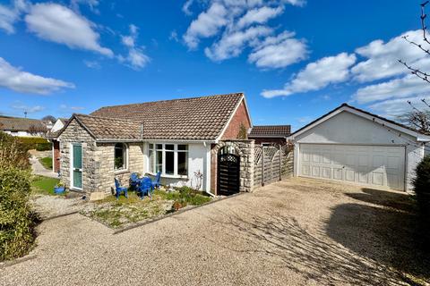 CAULDRON CRESCENT, SWANAGE 3 bed detached bungalow for sale