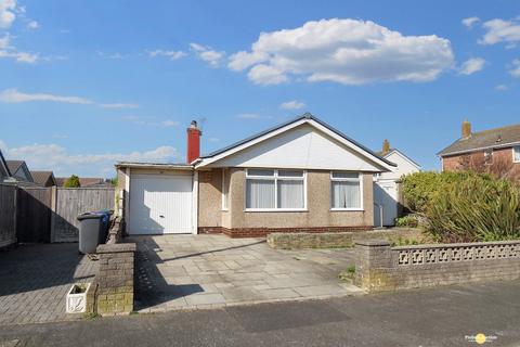 Plymouth Avenue, Fleetwood FY7 2 bed bungalow for sale