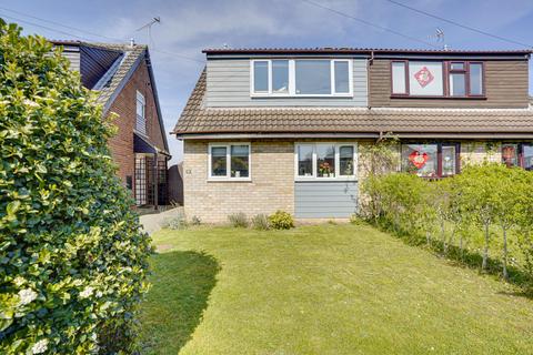 Drinkwater Close, Newmarket CB8 3 bed semi