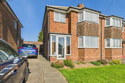 Frampton Way, Birmingham B43 3 bed semi