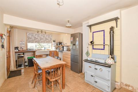 Coach Road, Egerton, Ashford, Kent 4 bed detached house for sale
