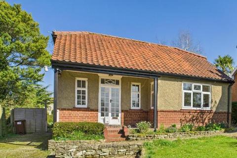 Greenbank, Peaslands Lane... 3 bed detached bungalow for sale