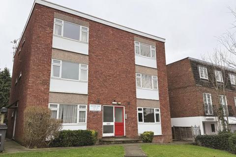 Flat 5, Oakwood Court, 7 Avenue Road... 1 bed flat for sale