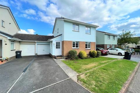 Barlow Road, Barnstaple 3 bed link detached house for sale
