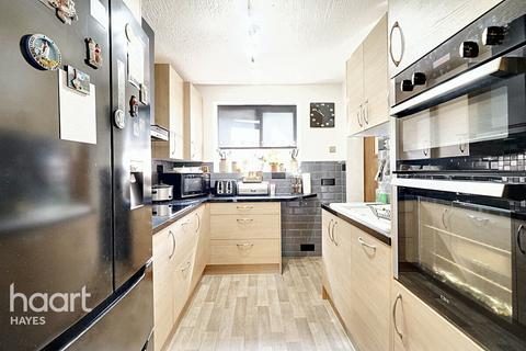 Bramble Close, Uxbridge 4 bed semi