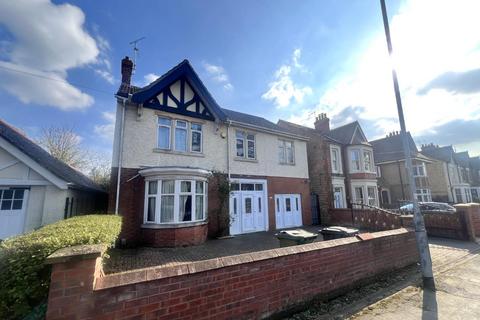 Broadway, Peterborough PE1 5 bed detached house for sale