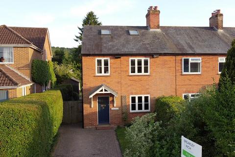 Elcot Lane, Marlborough, SN8 2BA 3 bed end of terrace house for sale