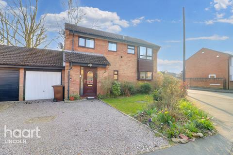 Abingdon Avenue, Lincoln 4 bed link detached house for sale