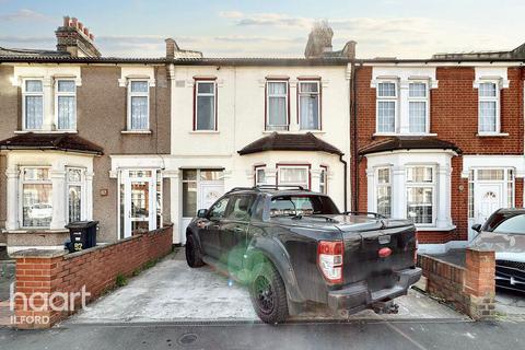 Kingston Road, Ilford 3 bed terraced house for sale