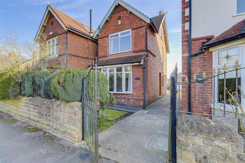 Park Road, Hucknall NG15 3 bed semi