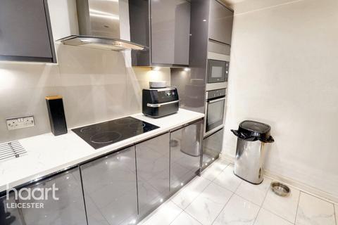 Withens Close, Leicester 1 bed apartment for sale