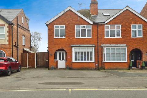 Station Road, Mickleover 3 bed semi