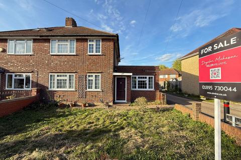 Eastern Avenue, Pinner, HA5 3 bed semi