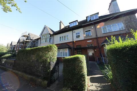 Westbourne Avenue, HU5 6 bed terraced house for sale
