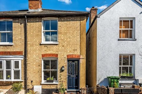 St Johns Road, Westcott, Dorking... 2 bed semi