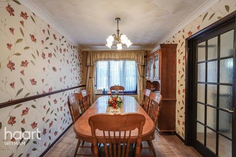 Tudor Place, Mayland 4 bed detached house for sale