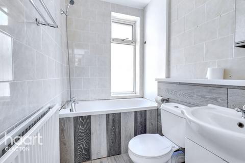 Main Road, Harwich 2 bed detached house for sale