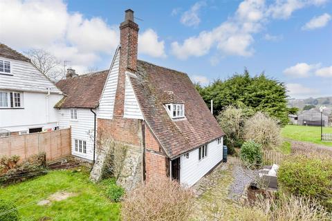 Lower Road, East Farleigh, Maidstone... 2 bed semi