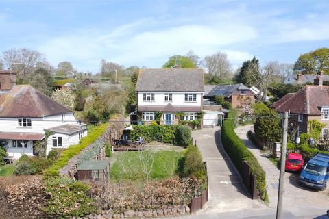 Lossenham Lane Newenden 5 bed detached house for sale