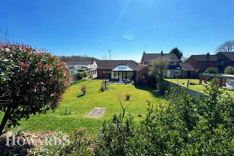 The Street, Geldeston 3 bed detached bungalow for sale