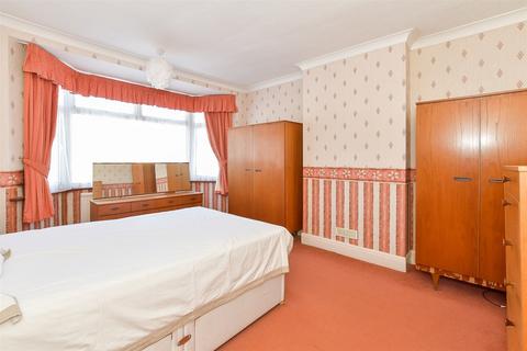 Magdalen Road, Portsmouth, Hampshire 3 bed semi