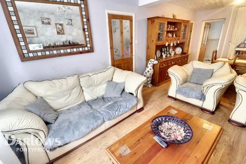Phillips Terrace, Pontypridd 3 bed end of terrace house for sale