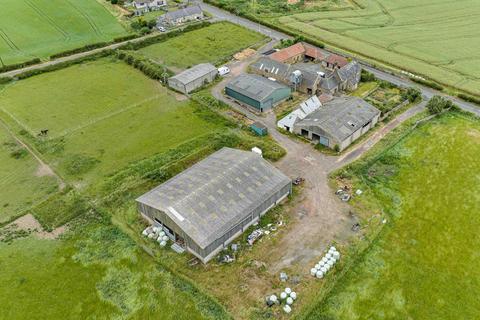 Pathhead EH37 3 bed property with land for sale