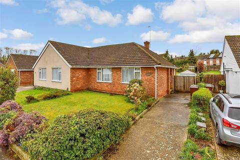 Salisbury Close, Tonbridge, Kent 2 bed semi