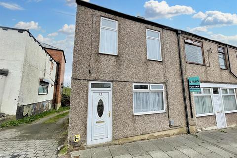 Close House, Bishop Auckland DL14 3 bed end of terrace house for sale