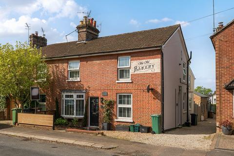 Priory Road, Reigate RH2 2 bed maisonette for sale