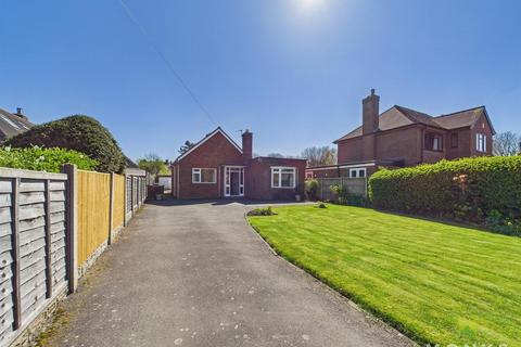 Sutton Road, Shrewsbury 3 bed detached bungalow for sale