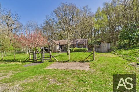 Telham Lane, Battle, TN33 2 bed bungalow for sale