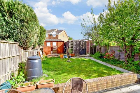 Crofton Close, Waterlooville, Hampshire 3 bed semi