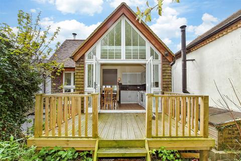 Front Street, Ringwould, Deal, Kent 2 bed detached house for sale