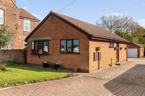 Sluice Road, South Ferriby, Barton... 2 bed bungalow for sale