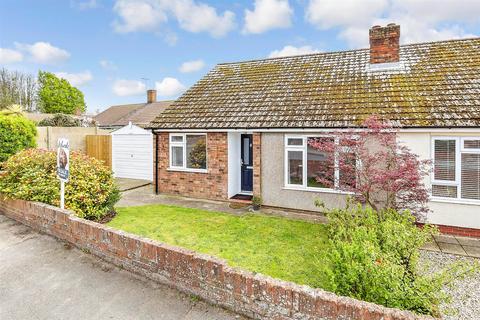 Greenhill Gardens, Minster, Ramsgate... 2 bed semi