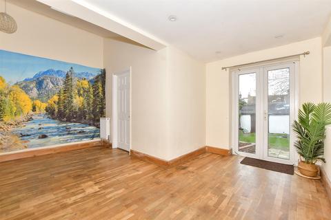Margate Road, Ramsgate, Kent 4 bed end of terrace house for sale