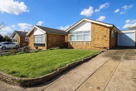 Dering Crescent, Leigh