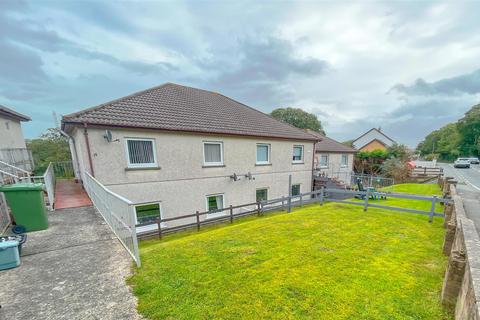 St. Dogmaels Road, Cardigan 2 bed flat for sale