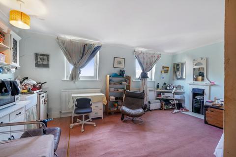 Alma Square, St John's Wood, NW8 6 bed terraced house for sale