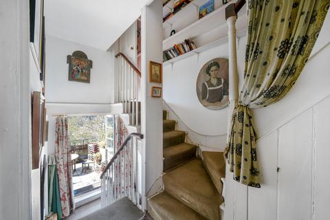 Alma Square, St John's Wood, NW8 6 bed terraced house for sale
