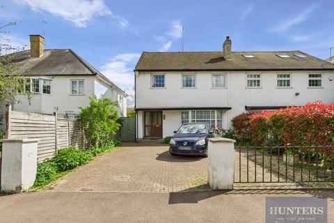 St. Stephens Road, Tivoli, Cheltenham 3 bed semi