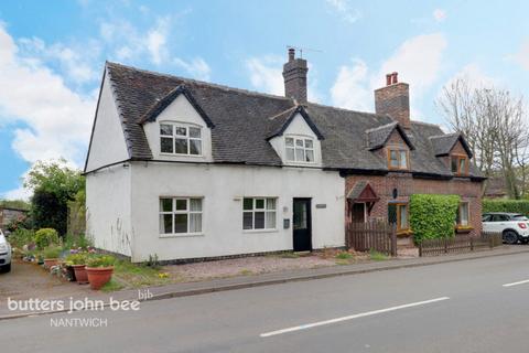 Main Road, Crewe 3 bed semi