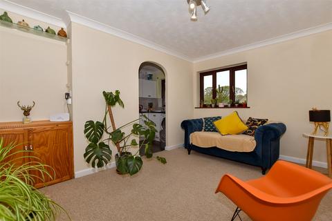 Dargets Road, Lordswood, Chatham, Kent 1 bed maisonette for sale
