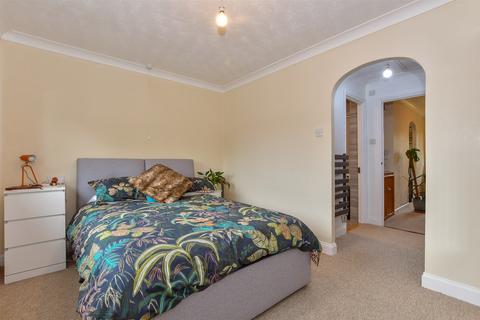 Dargets Road, Lordswood, Chatham, Kent 1 bed maisonette for sale